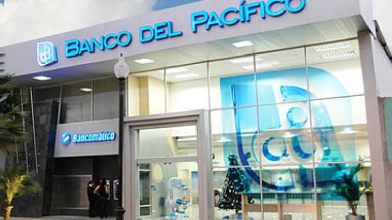 Presidente de la Corporación Financiera Nacional explica proceso de valoración y venta del Banco del Pacífico