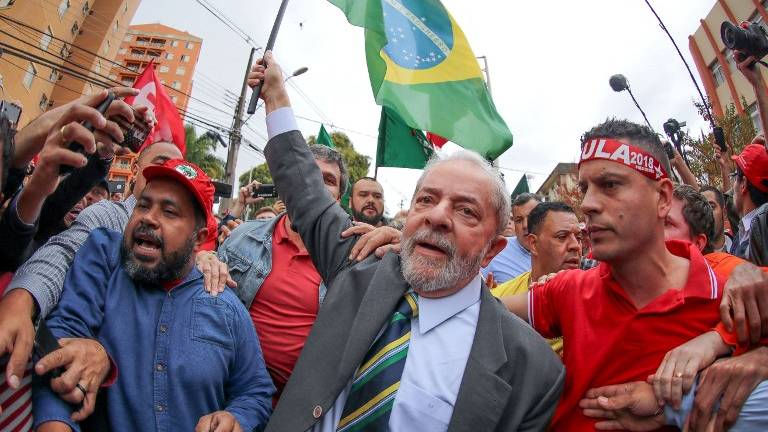 Lula: &quot;Estoy preparándome para volver a ser candidato&quot;