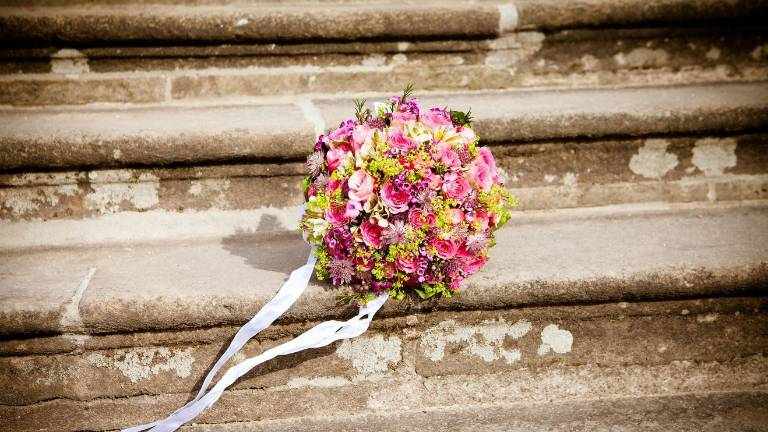 Boda prohibida por cuarentena: Detienen a novios y al rabino en Buenos Aires