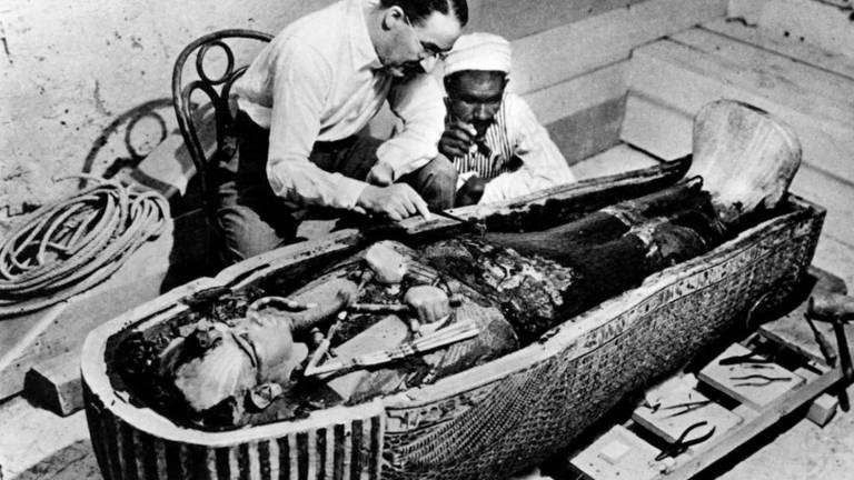 ¿Qué hay detrás de la maldición de Tutankamón? La ciencia lo explica