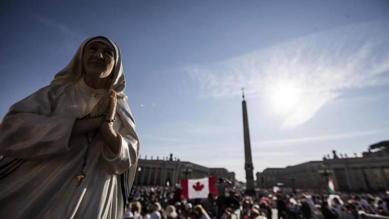 El papa Francisco canonizó a la madre Teresa de Calcuta