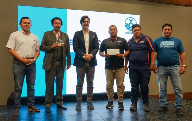 $!Tripulantes de las embarcaciones de Nirsa recibieron un merecido reconocimiento por su desempeño, otorgado por la Cámara Nacional de Pesquería.