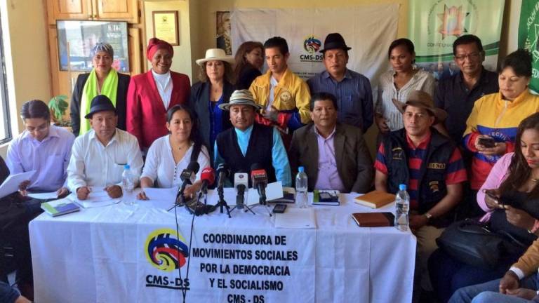 Frente propone que Correa se postule para alcaldía de Guayaquil