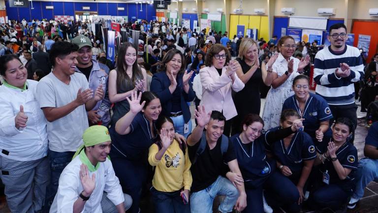 ‘Feria Nuevo Empleo 2025’ abrió en Guayaquil con 1.500 vacantes y 50 empresas, este 20 y 21 de agosto