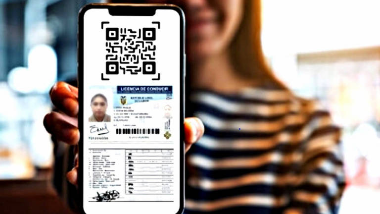 Licencia de conducir digital en el teléfono tendrá validez y legalidad jurídica ante los agentes de tránsito