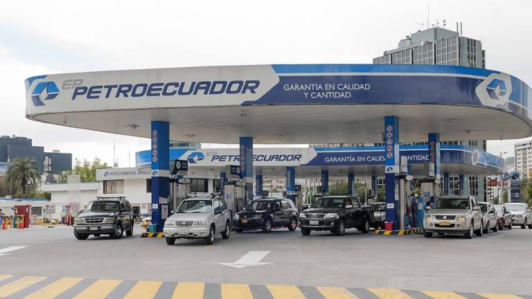 Gerente de Petroecuador explica aumento de gasolina Súper