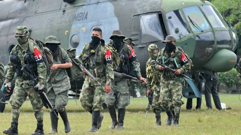Colombia y ELN aplazan al viernes instalación de diálogos