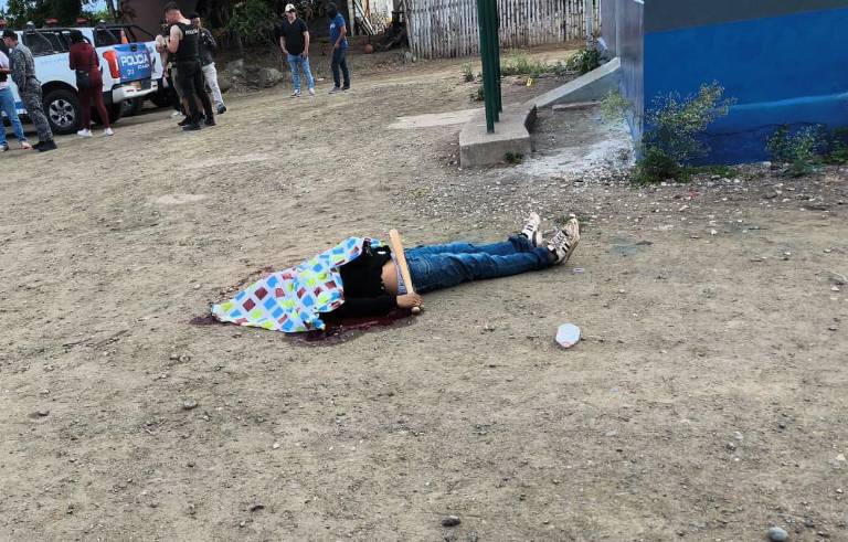 $!Presunto atacante abatido. Foto: Policía.