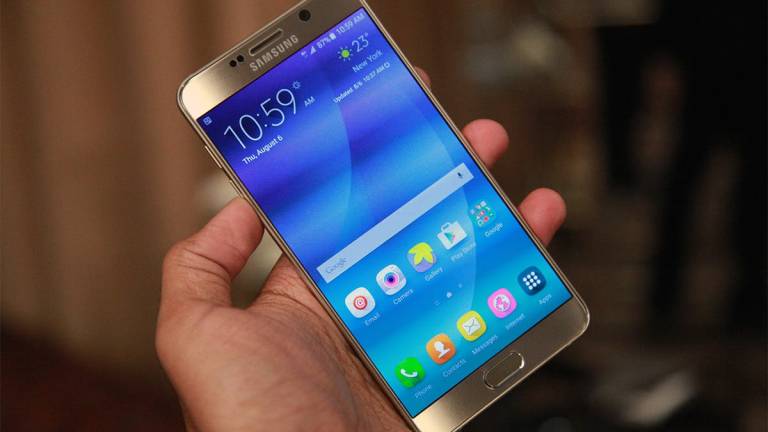 Note 5: Samsung renueva el diseño y añade potencia a su &quot;phablet&quot;