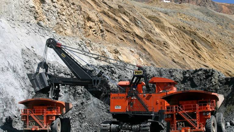 Hay 400 peticiones de concesiones mineras, según Min. Ambiente