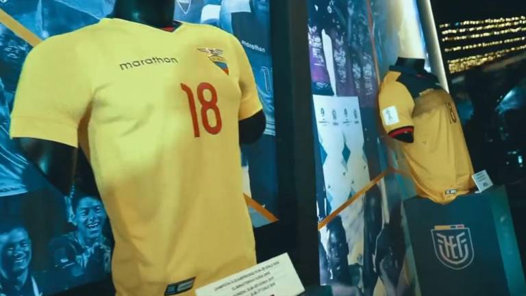 Ecuador presenta la camiseta con la que disputará el Mundial de Qatar