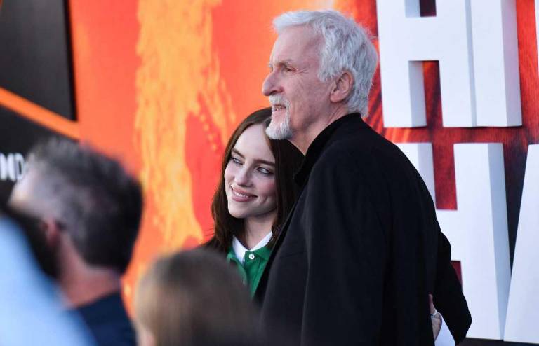 $!James Cameron codirige el proyecto junto a Billie Eilish con una propuesta cinematográfica inmersiva.
