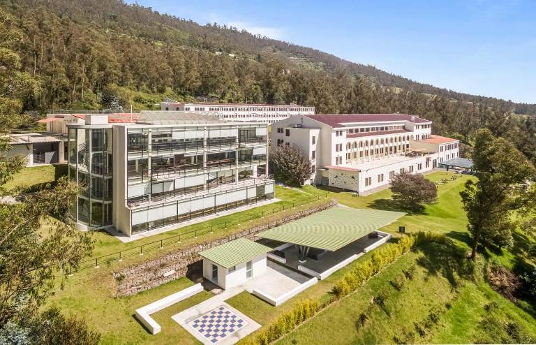 $!UIDE logró el cuarto puesto mundial en infraestructura y tecnología de vanguardia.