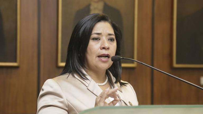 Exasambleísta Karina Arteaga y su exasistente de despacho son condenadas a prisión: ¿cuánto deben pagar ambas?