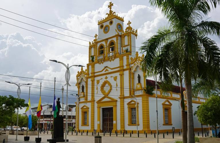 $!Fotografía de una iglesia el 7 de agosto de 2023, en Santa Cruz de Lorica (Colombia). El caluroso pueblo de Santa Cruz de Lorica.