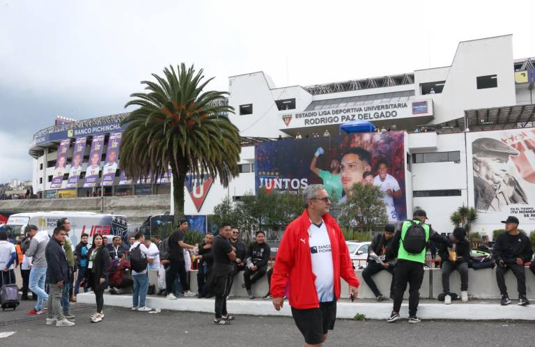$!El cotejo se decidirá en el estadio del cuatro albo, el Rodrigo Paz Delgado, que tiene una capacidad de 41.575 personas y se encuentra situado al norte de la capital.