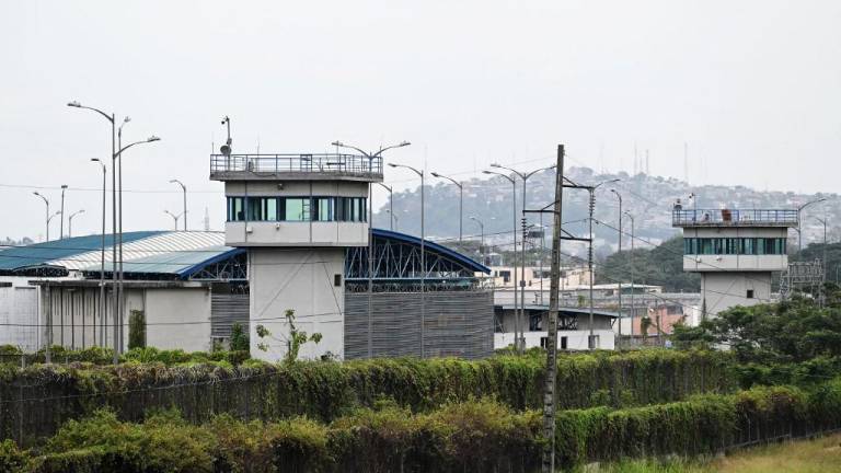 Construcción de cárcel de máxima seguridad en isla de Guayaquil, propone alcaldesa Cynthia Viteri