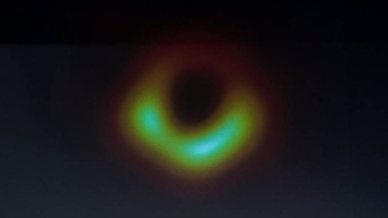 VIDEO: La primera imagen de un agujero negro