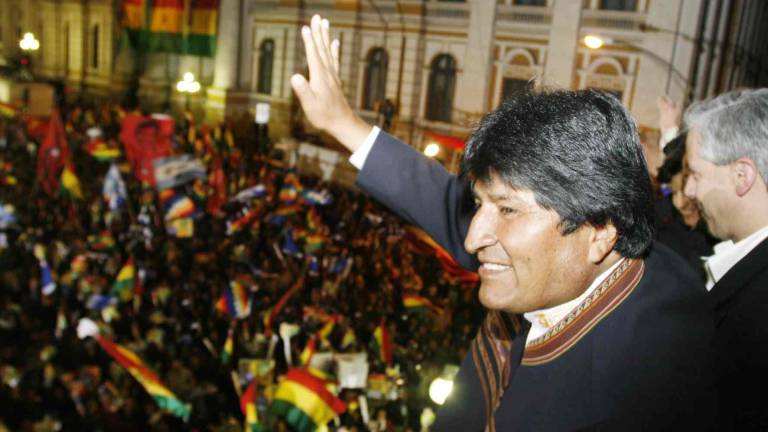 Morales busca nuevo mandato arropado por débil izquierda