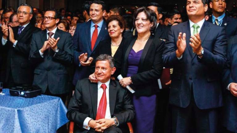 Los correístas que cayeron tras las rejas y los que se fugaron