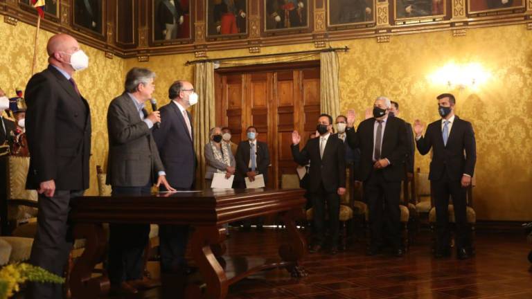 Guillermo Lasso designa seis nuevas autoridades de su Gobierno
