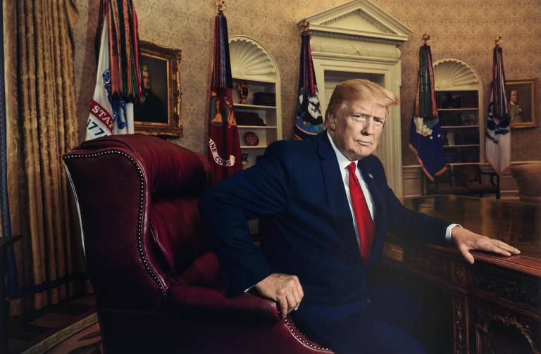 $!Fotografía cedida por la Galería Nacional de Retratos y el Instituto Smithsonian de un retrato del presidente electo estadounidense Donald Trump.