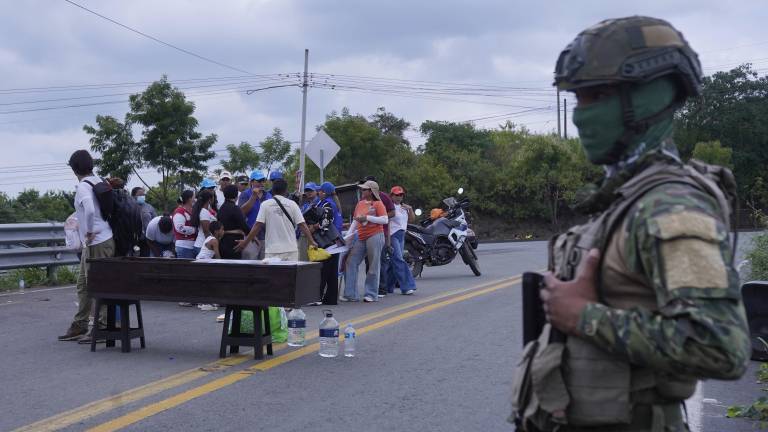 ONU rechaza restricciones a plantón de familias de presos en la Cárcel del Encuentro