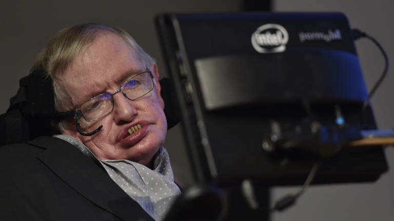 Stephen Hawking crea medalla para recompensar popularización de la ciencia