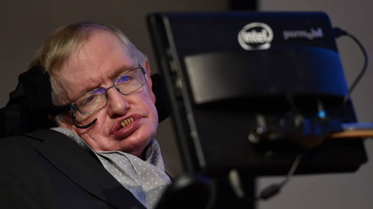 Stephen Hawking crea medalla para recompensar popularización de la ciencia