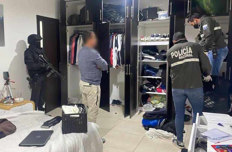 $!Allanamientos en Guayas por lavado de activos: hay 4 detenidos y más de $ 400.000 decomisados