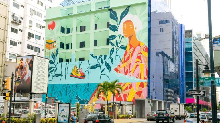 El mural artístico “Manglar” forma parte del museo abierto en calle céntrica de Guayaquil