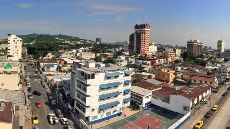 Varios edificios de Guayaquil serán cerrados para evaluación