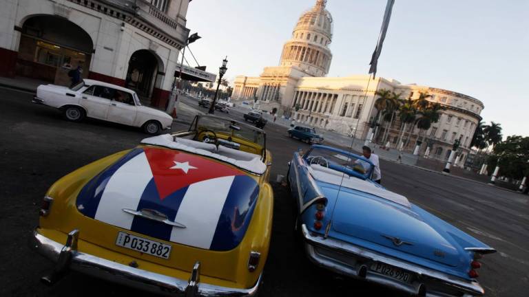 Uber a lo cubano: jóvenes decididos a romper el bloqueo
