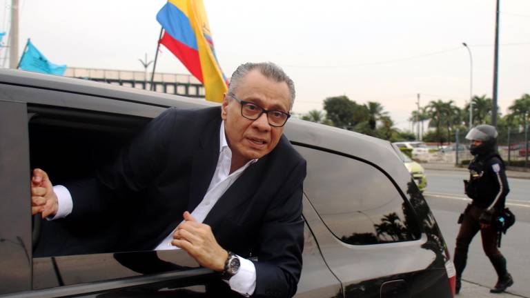 Juez Emerson Curipallo concede boleta de libertad al exvicepresidente Jorge Glas