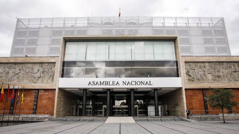 El presidente Lasso rechaza amenazas para revocar su mandato; la Fiscalía investiga