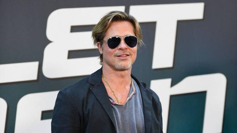 Brad Pitt posa durante el estreno de la película Bullet Train en Paris on July 18, 2022.