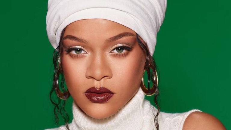 Rihanna regresa a los escenarios en el medio tiempo del Super Bowl