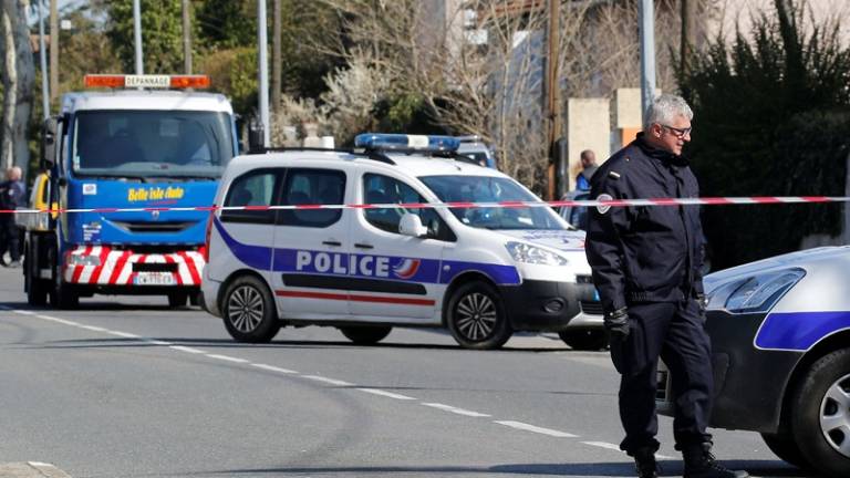 Presunto yihadista mata a tres personas en Francia