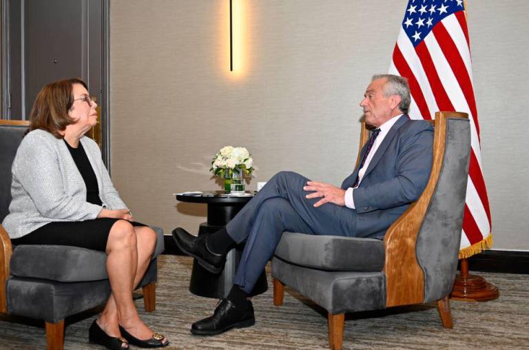 $!Robert Kennedy Jr. en entrevista con Vistazo durante su visita a Ecuador.