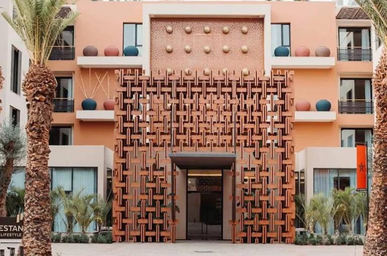 $!FOTOS: Así es el hotel de Cristiano Ronaldo que refugia a los sobrevivientes del terremoto en Marruecos