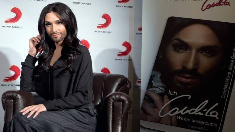 La cantante austríaca Conchita Wurst publicará su primer disco en mayo