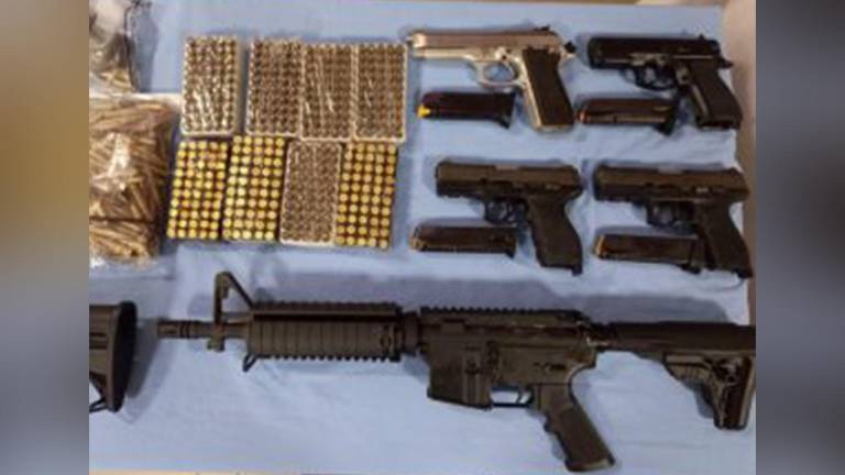 Policía halla fusiles, explosivos, armas y más artefactos en la Penitenciaría del Litoral