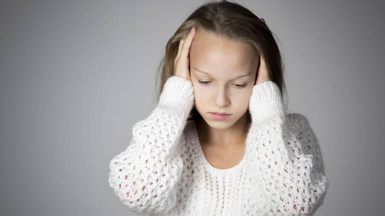 Estos son los terribles efectos del 'covid largo' en los adolescentes