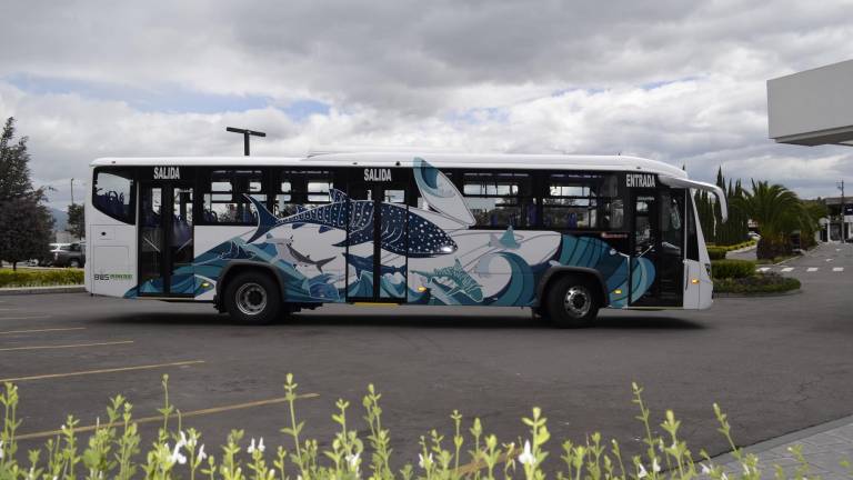 El primer bus eléctrico ensamblado en Ecuador se fabrica en Ambato
