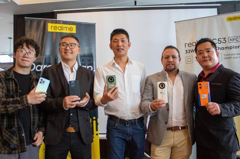 $!Realme presentó en Ecuador dos nuevos dispositivos móviles el Realme C53 y el Realme 11PRO.