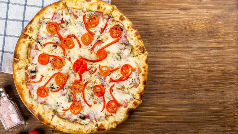Desabastecimiento provoca cierre temporal de cadena de pizzerías en varias ciudades