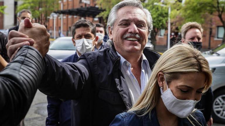 Argentina vota en elección parlamentaria clave para el gobierno de Alberto Fernández