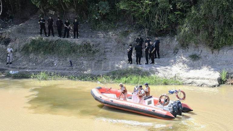 Hallan en río argentino restos de una mujer descuartizada