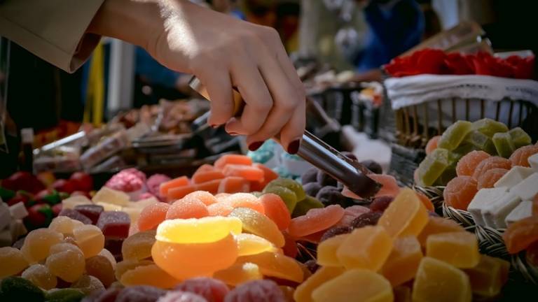 Alimentos grasosos o azucarados disminuyen energía