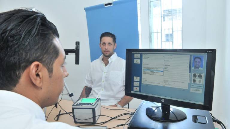 Registro Civil arranca segunda etapa en la entrega de pasaportes